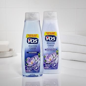 Alberto VO5 Blooming Freesia Conditioner 15 Oz