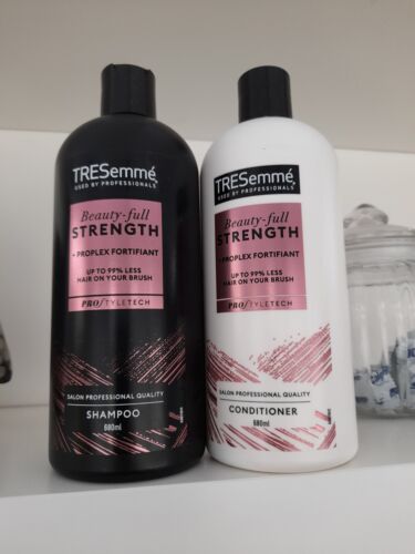 TRESemmé Beauty-Full Strength Conditioner, Biotin & Fortimax, 828 ML
